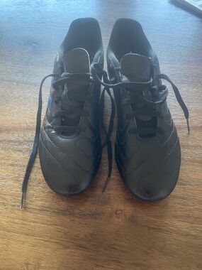 Adidas Predator Gelato IV boys soccer cleats